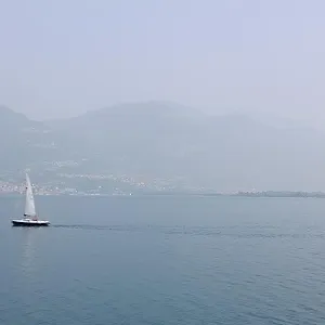 Lakefront Residenza Il Gallo In Riva Al Pisogne
