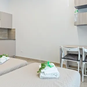 Devon Metro Studio Apartamento Nápoles