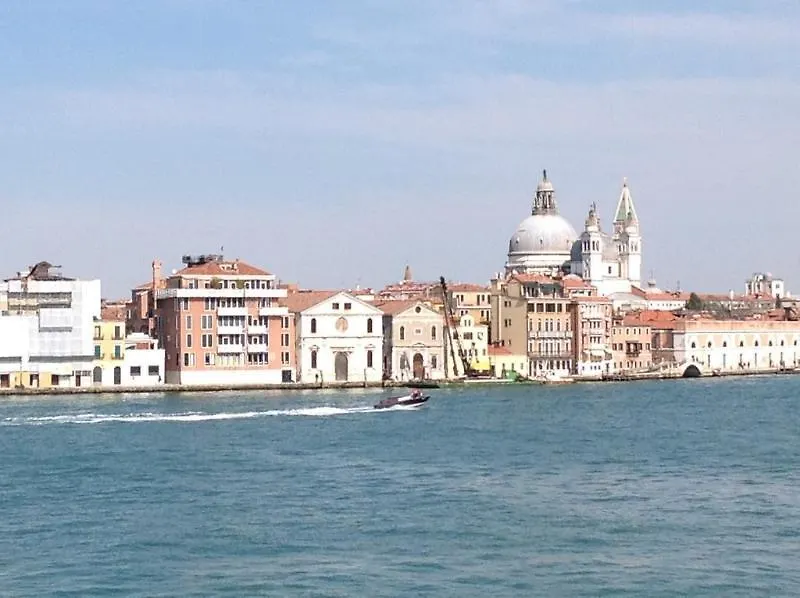 Al Redentore Di Venezia Italia